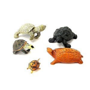 Lot of 5 Turtle Figurines / Figures